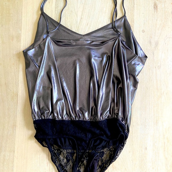 Free People Body Suit - Picture 2 of 5